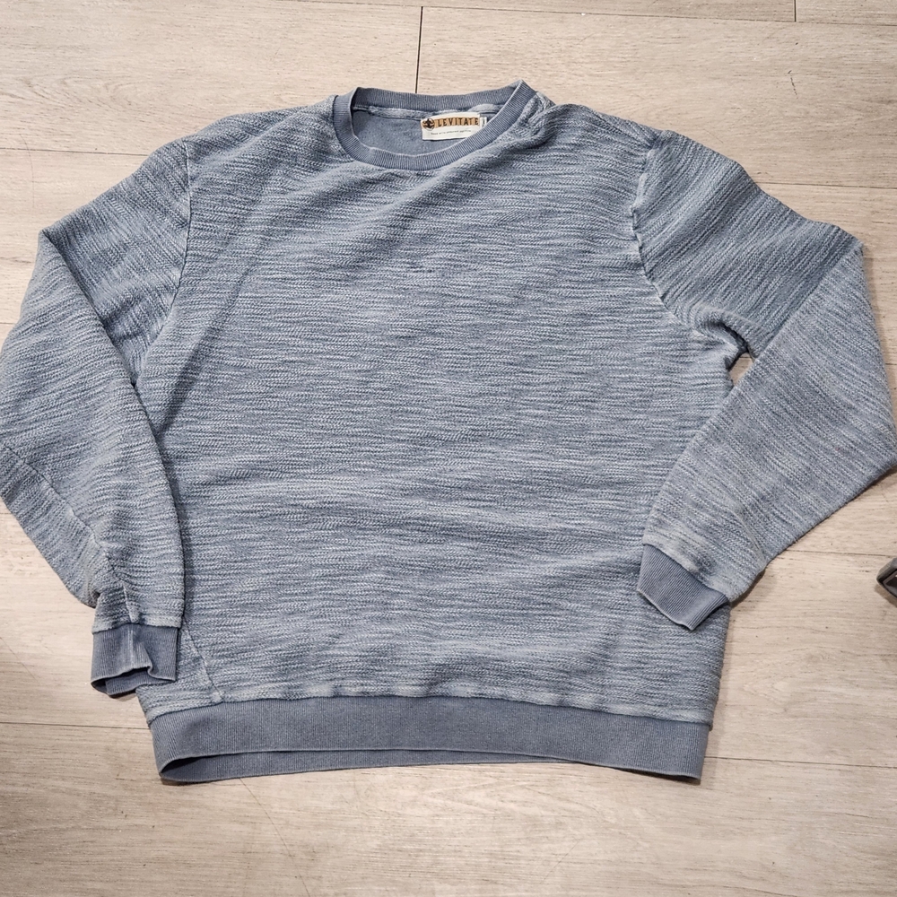 LEVITATE Stylish Gray Crewneck Sweater for Men Organic Cotton